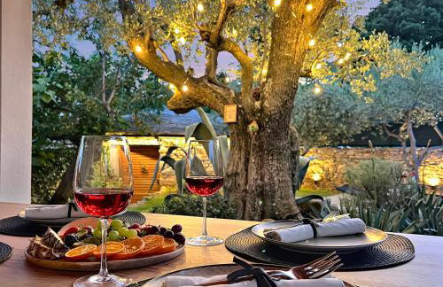 Villa Liberta - Private Family Villa with Pool & Garden - Photo 28