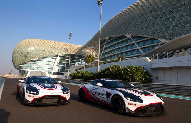 Condução de um Aston Martin GT4 no Circuito Yas Marina - Foto 3