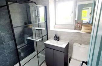 Spacious 5bed house, FREE parking, NO PARTY ! - Foto 24