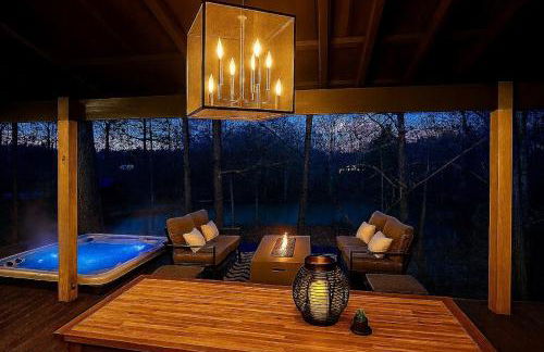 Lux Tiny House with Waterfront, Kayaks, Hot Tub, Arcade - Photo 25