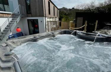 Gulland 4 Bed Sleeps 8 with Hot tub - Foto 33