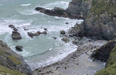 Cornwall Shepherds Hut - Hot Tub & Cosy Log Burner - Photo 8