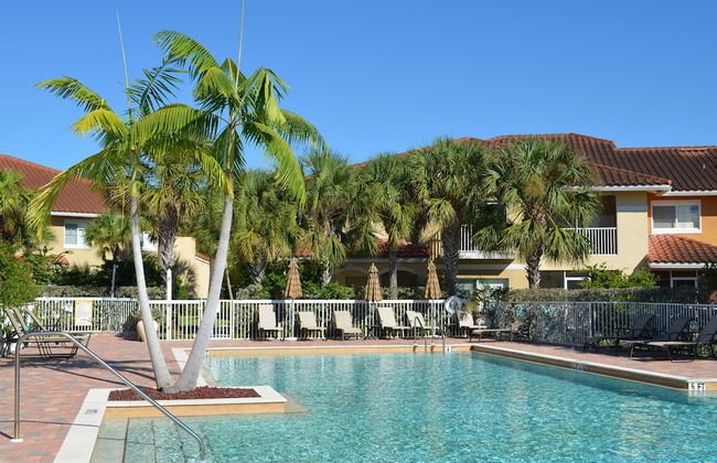 Fort Myers Luxury Vacation Condo - Photo 1