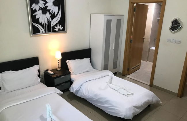 Marina Crown Tower - Photo 12