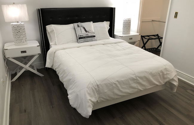 Amazing 4BR Celebrity Villa! Sleeps 8 by YouRent! - Foto 8