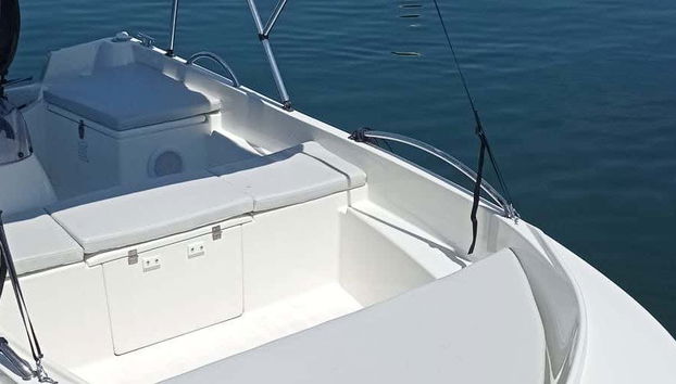 Aluguel de barcos sem licença em Punta Umbría