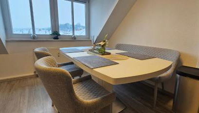 Helios Design Suite - Altbau DG mit Lift & Parkplatz - Elbe & Altstadt - S-Bahn nach Dresden - Foto 4