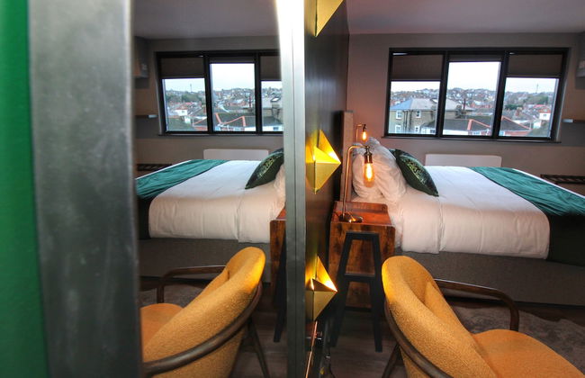 Pinnacle Suites - Foto 50