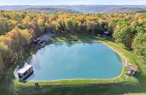 Tiny House Boat on a Tiny Lake Retreat - Foto 5