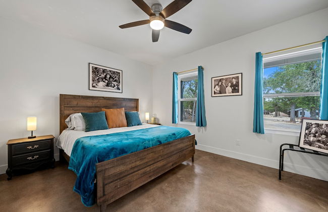 Luxury Retreat for 28 Terracotta Bliss Getaway - Photo 15