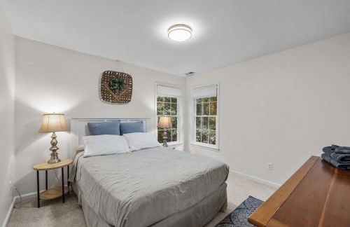 Stunning 5 bedroom/3 bath home in Hope Valley Farm - Foto 12