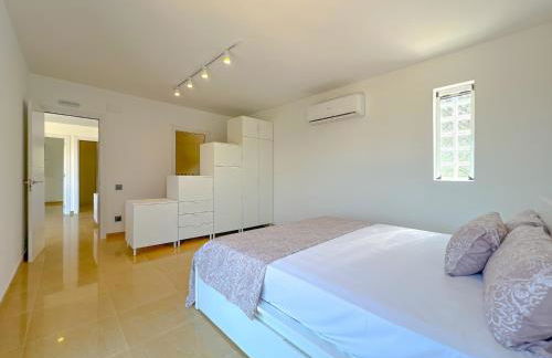 Villa in Costa Brava with Private Pool - Foto 27