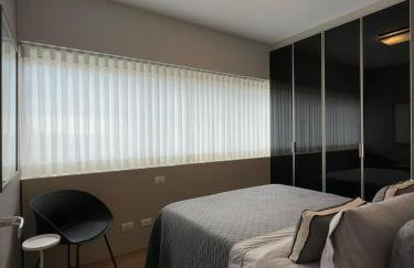 Apto 1405 com Piscina e Academia 2 Quartos Ar Condicionado no Centro Cívico com Garagem - Foto 5