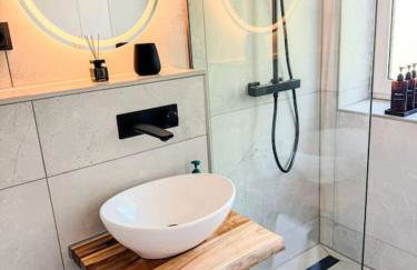 City-Apartment - private parking - Foto 13