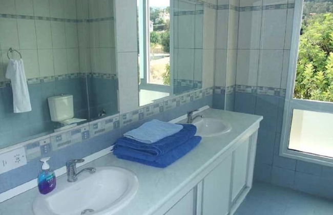 Sunny Villa, a Perfect Spacious Villa With Private Pool, Wifi & Ac in all Rooms - Foto 9