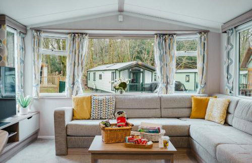 Beautiful 3bed Caravan on Windermere - on White Cross Bay Holiday Park - Photo 7