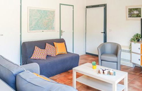 4 Bedroom Gorgeous Home In Pujaut - Photo 4