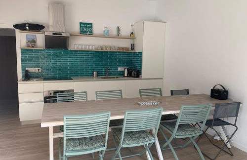 Beautiful apartment with pool terrace parking - Foto 10