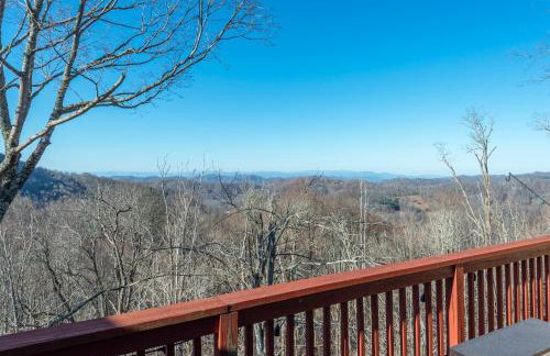 Wolf's Den~Views~Hot Tub~Home Theater~Hatley Ski! - Foto 28