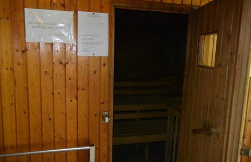 3-Zi Atelierdachwohnung mit Bergblick Seenähe und 2 Loggia - Foto 60