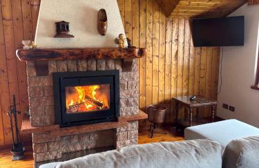 Peace and Lake Mountain Lake Iseo Hospitality - Photo 1