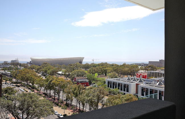 The Warwick 901 - Photo 36