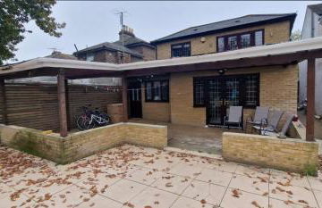 5 Bed 5 Bath Luxury Home Near Heathrow Free Parking - Foto 34