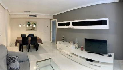 Apartamento Nuevo con Gran Terraza y Wifi en Canet - Photo 5