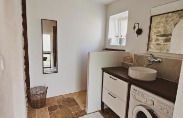 Calme et confort, charmante longère bretonne - Foto 16