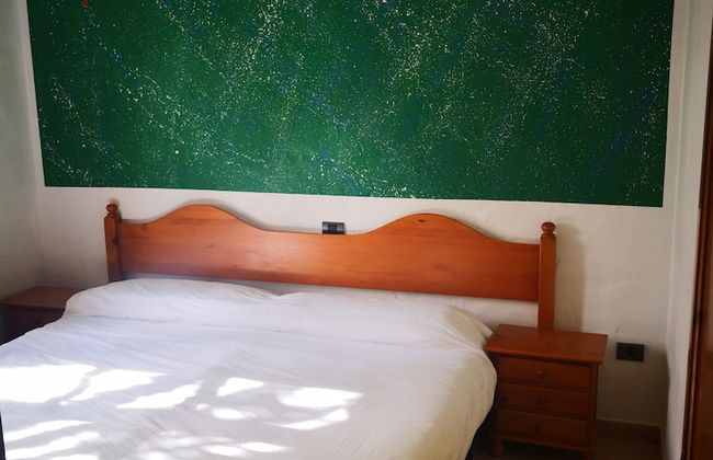 Castillo Beach Club Apartments - Photo 8