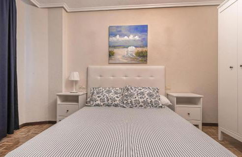 Stunning Apartment In Gijón With Wifi - Foto 13