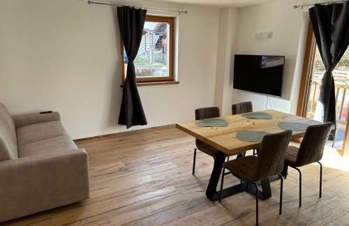 Lago House - Photo 20