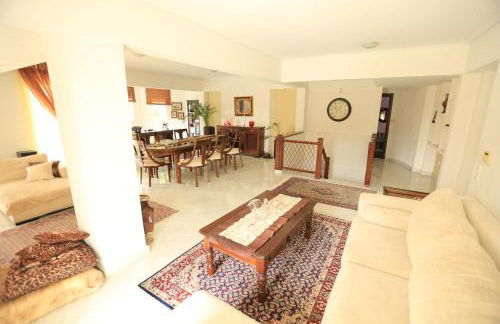 In White Villa - Photo 17