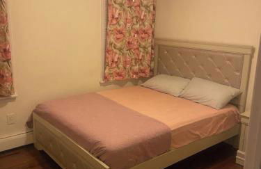 Enjoyable 3-bedroom house in charming East Orange neighborhood - Foto 10