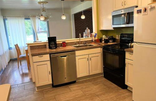 Worker's Den of Richmond-5 bdr house in zip 23227 - Foto 1