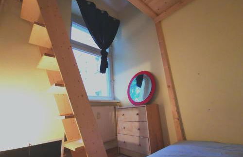 Typical Altbau in the heart of Berlin Wedding - Foto 36