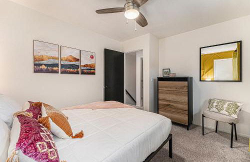 All-In-One Retreat Spa, Gym, Fun Room & Location! - Foto 26