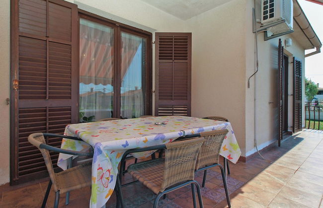 Apartment 1079 - Photo 18