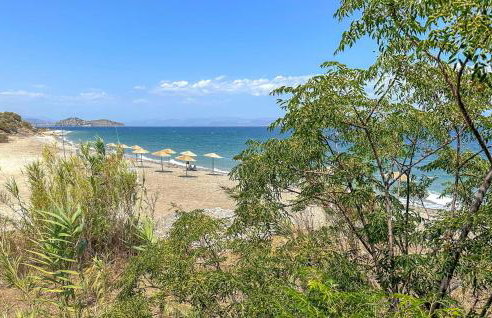 Stunning Apartment In Astros Kynourias - Foto 9