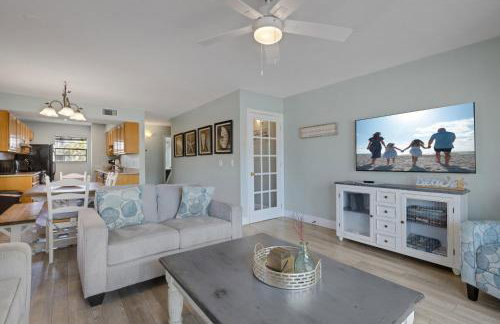 Oceanview - Heated Pool - Game Room - Steps to Beach - Sleeps 8 - Foto 26