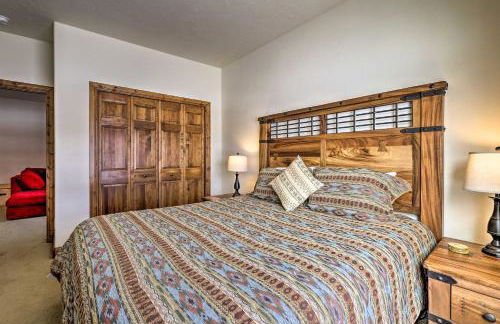 Luxe Rocky Mtn Retreat with Hot Tub - By Winter Park - Foto 14