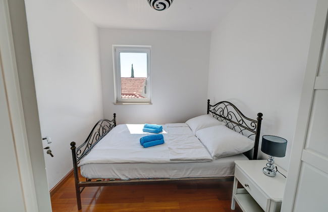 Adorable Apartment in Murter with Hot Tub - Foto 3