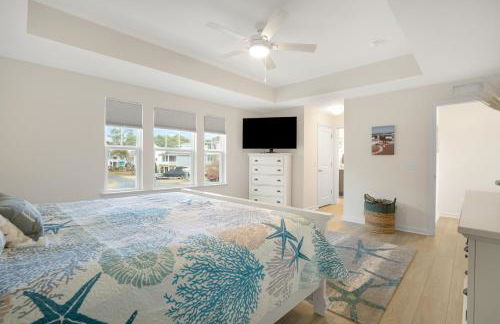 Robert's Retreat - Brand new home w/ gorgeous water views! - Foto 28