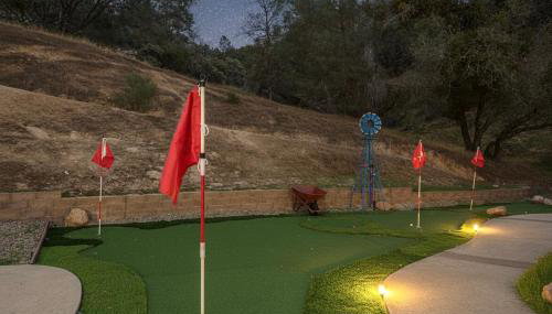 Heaven Heights - HotTub, Pet Friendly, EV Outlet, Pool Table, Game Room, BBQ, FirePit, Library - Foto 4