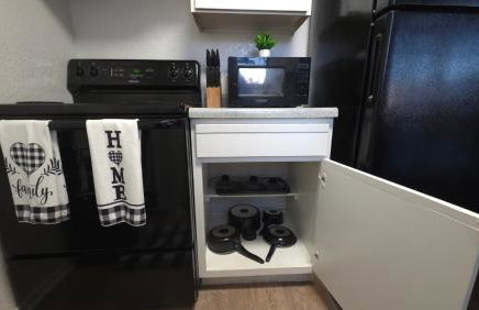 Entire Townhome with workspace - Foto 8