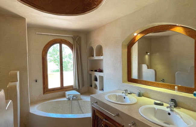 Superb Villa With two Swimming Pools Hammam Tennis Court - by Feelluxuryholidays - Photo 10