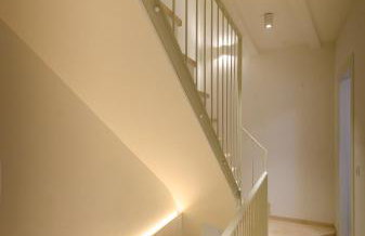 S27-Modern house in the old centre with parking - Photo 16