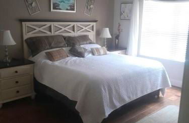 The Villages Sumter Landing With lanai & patio! - Foto 11