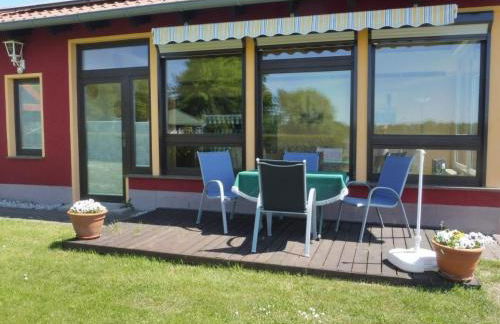 Holiday Home am See by Interhome - Foto 1