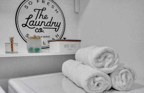 Tropical Oasis, 5 Mins to Beach - Foto 36